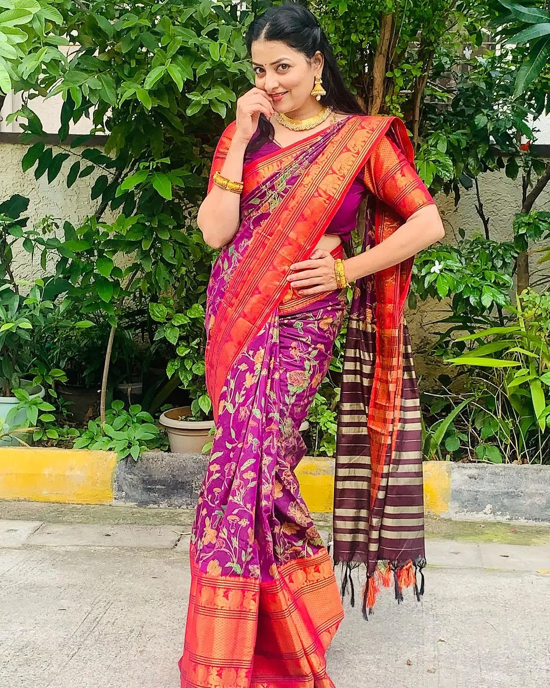 ETV Abhiruchi Madhuri Kandavalli In Traditional Violet Saree Red Blouse